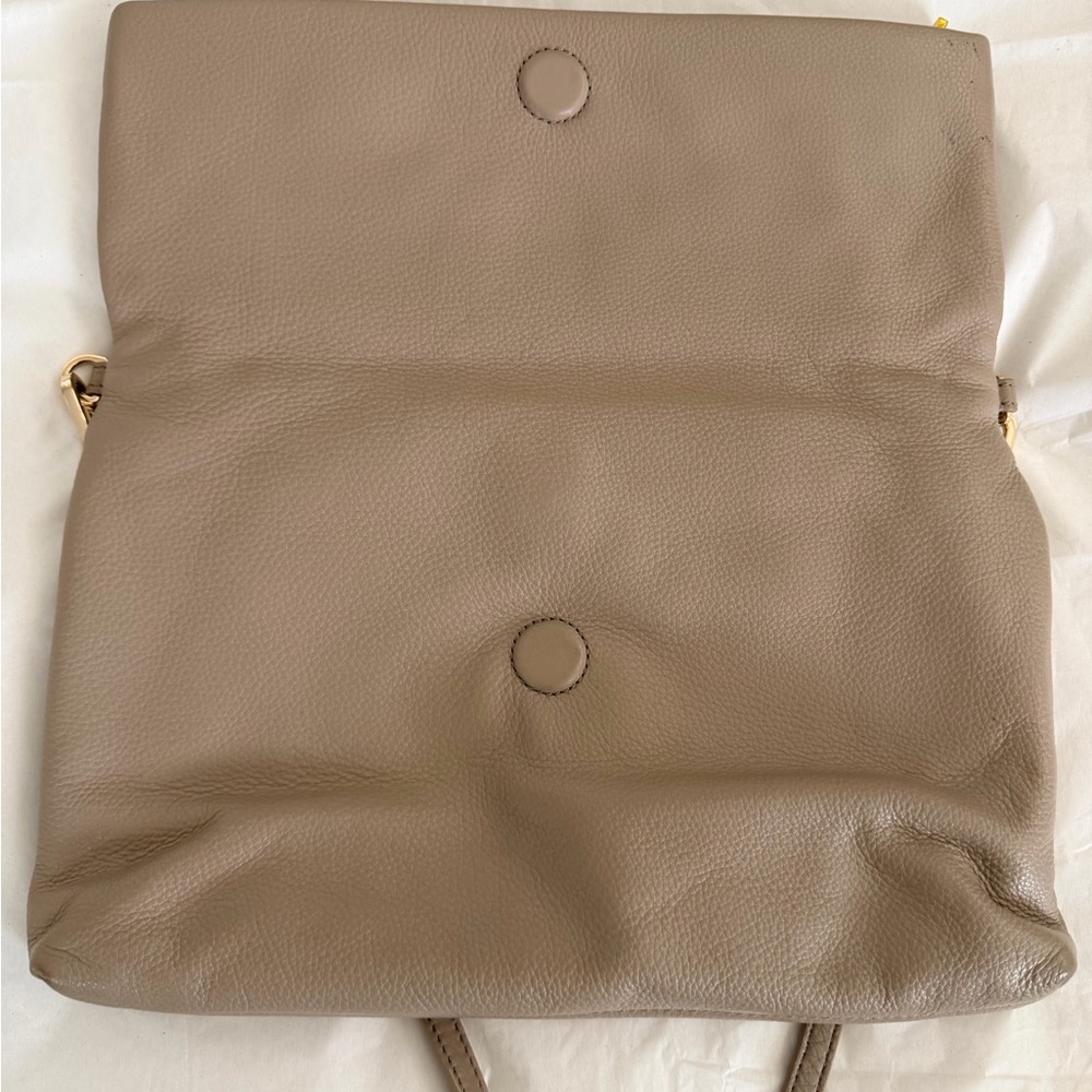 Tory Burch Bombe Leather Foldover Shoulder Bag in French Grey - Picture 3 of 10